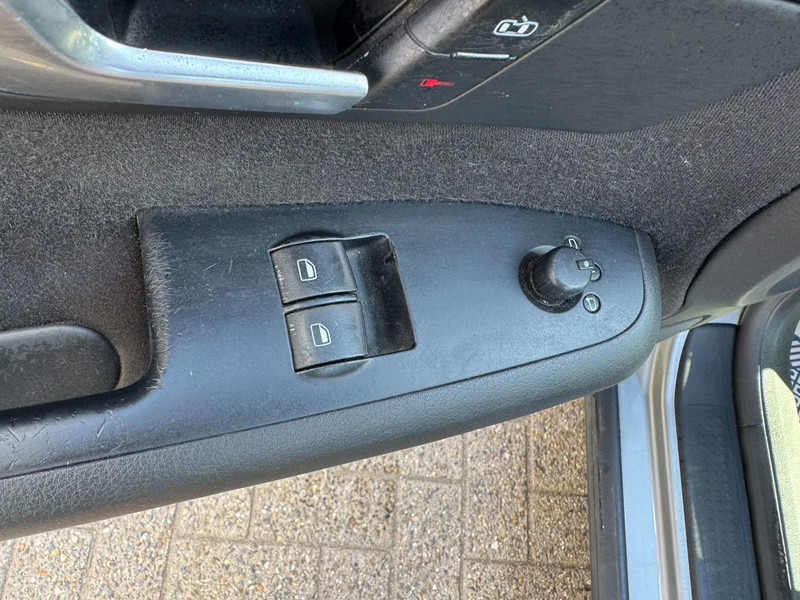 Легковой автомобиль Audi A4 **1900TDI-AC**: фото 10