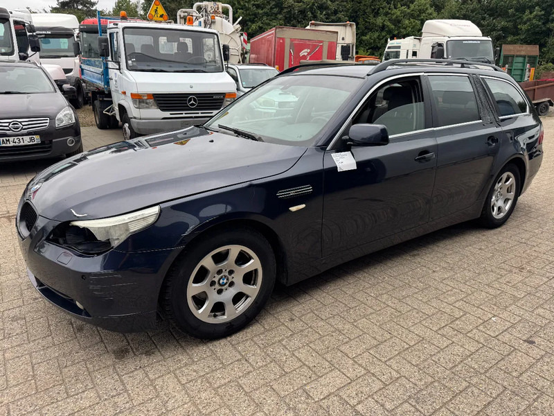 BMW 5 Serie **520D TOURING-EURO 4** - Легковой автомобиль: фото 1 BMW 5 Serie **520D TOURING-EURO 4** - Легковой автомобиль: фото 1