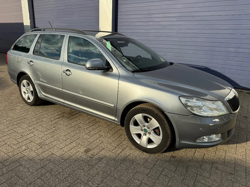 Škoda Octavia **EURO5-BELGIAN CAR** - Легковой автомобиль: фото 3 Škoda Octavia **EURO5-BELGIAN CAR** - Легковой автомобиль: фото 3