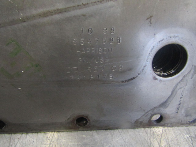 CUMMINS 6 CTA C SERIES OIL COOLER P/NO 8547583 - Двигатель и запчасти для Грузовиков: фото 2 CUMMINS 6 CTA C SERIES OIL COOLER P/NO 8547583 - Двигатель и запчасти для Грузовиков: фото 2