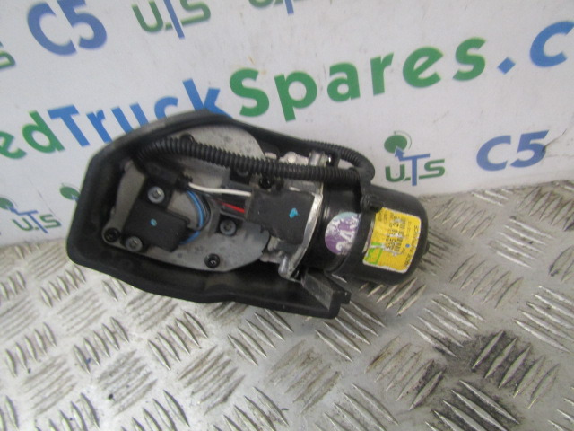 DAF LF 220 WIPER MOTOR ‘VALEO’ P/NO 53558202 - Кабина и интерьер для Грузовиков: фото 2 DAF LF 220 WIPER MOTOR ‘VALEO’ P/NO 53558202 - Кабина и интерьер для Грузовиков: фото 2