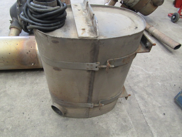 DAF LF 55 CAT/DPF EURO 5 FITS 220/250 - Глушитель/ Выхлопная система для Грузовиков: фото 3 DAF LF 55 CAT/DPF EURO 5 FITS 220/250 - Глушитель/ Выхлопная система для Грузовиков: фото 3
