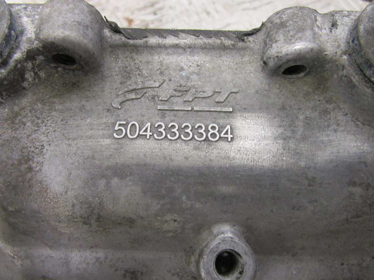 IVECO DAILY 3.0 INLET MANIFOLD P/NO 504333384 - Двигатель и запчасти для Грузовиков: фото 2 IVECO DAILY 3.0 INLET MANIFOLD P/NO 504333384 - Двигатель и запчасти для Грузовиков: фото 2
