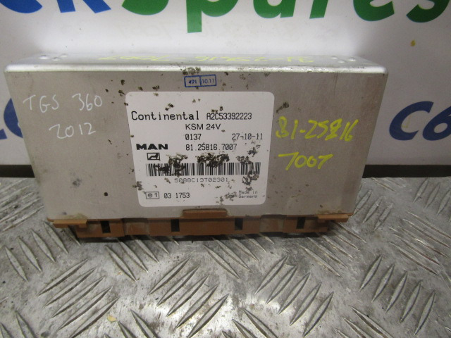 MAN TGS KSM CONTROL UNIT MAN P/NO 81.25816.7007 - Электрическая система для Грузовиков: фото 1 MAN TGS KSM CONTROL UNIT MAN P/NO 81.25816.7007 - Электрическая система для Грузовиков: фото 1