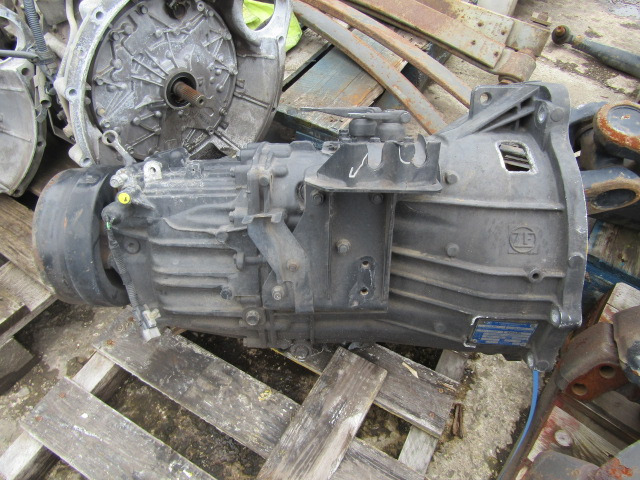 MITSUBISHI FUSO 6 SPEED MANUAL ZF GEARBOX TYPE 6S 420V - Коробка передач для Грузовиков: фото 3 MITSUBISHI FUSO 6 SPEED MANUAL ZF GEARBOX TYPE 6S 420V - Коробка передач для Грузовиков: фото 3