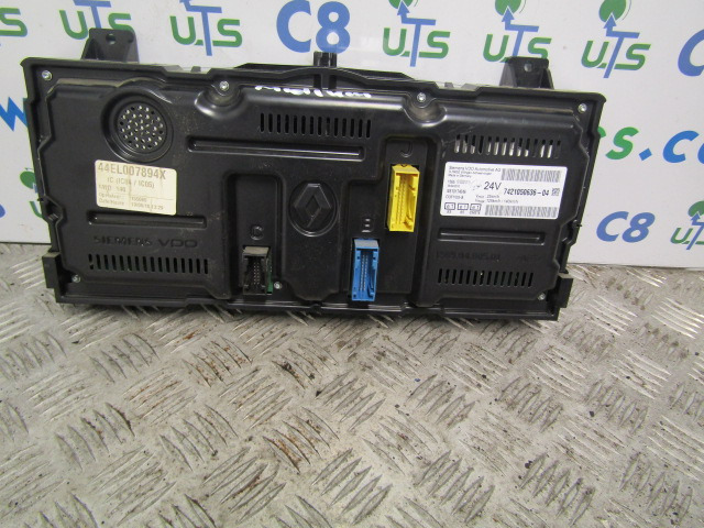 RENAULT MIDLUM DXI CLOCK CLUSTER P/NO 7421050636-04 - Кабина и интерьер для Грузовиков: фото 4 RENAULT MIDLUM DXI CLOCK CLUSTER P/NO 7421050636-04 - Кабина и интерьер для Грузовиков: фото 4