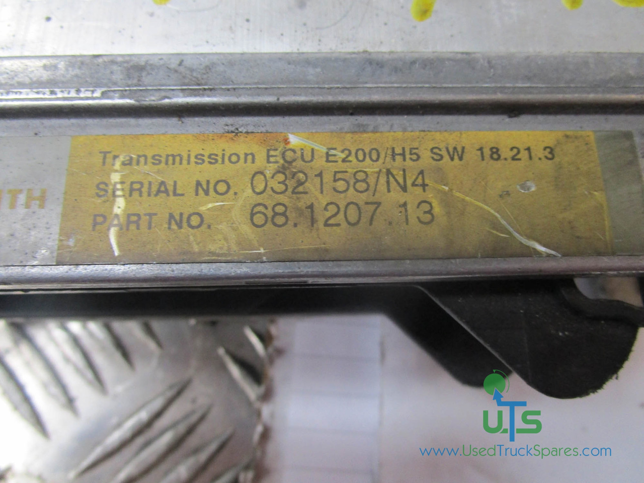 VOITH VOLVO GEARBOX ECU P/NO 7030267.P01 - Коробка передач для Грузовиков: фото 2 VOITH VOLVO GEARBOX ECU P/NO 7030267.P01 - Коробка передач для Грузовиков: фото 2