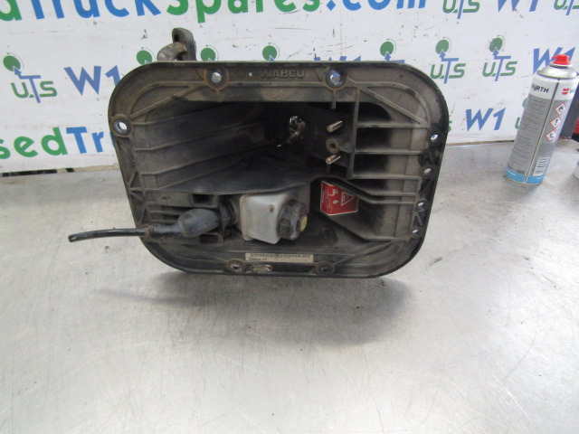 VOLVO FE BRAKE AND CLUTCH PEDAL BOX WABCO P/NO 7421194142 - Детали тормозной системы для Грузовиков: фото 1 VOLVO FE BRAKE AND CLUTCH PEDAL BOX WABCO P/NO 7421194142 - Детали тормозной системы для Грузовиков: фото 1