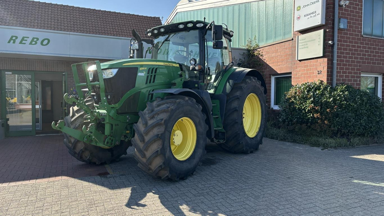 John Deere 6195 R - Трактор: фото 1 John Deere 6195 R - Трактор: фото 1