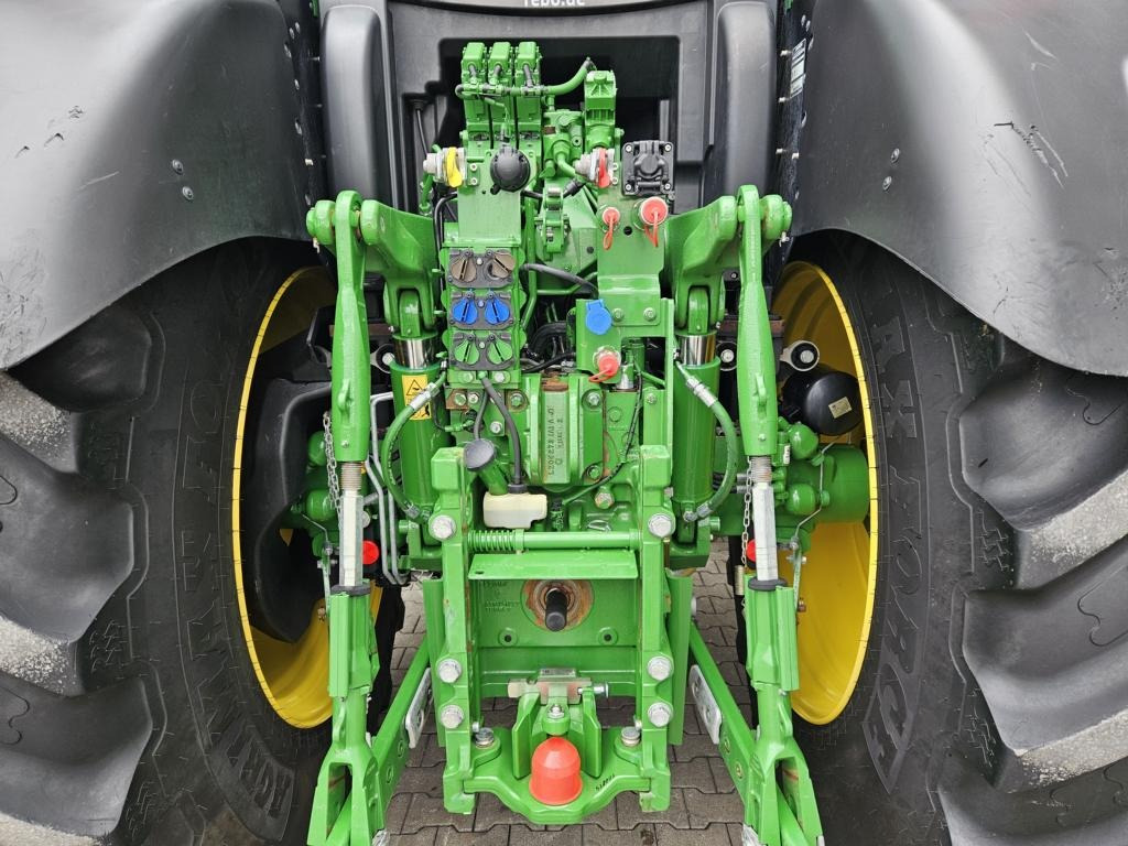 Трактор John Deere 6R185: фото 22