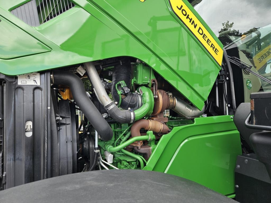 John Deere 6R195 - Трактор: фото 5 John Deere 6R195 - Трактор: фото 5