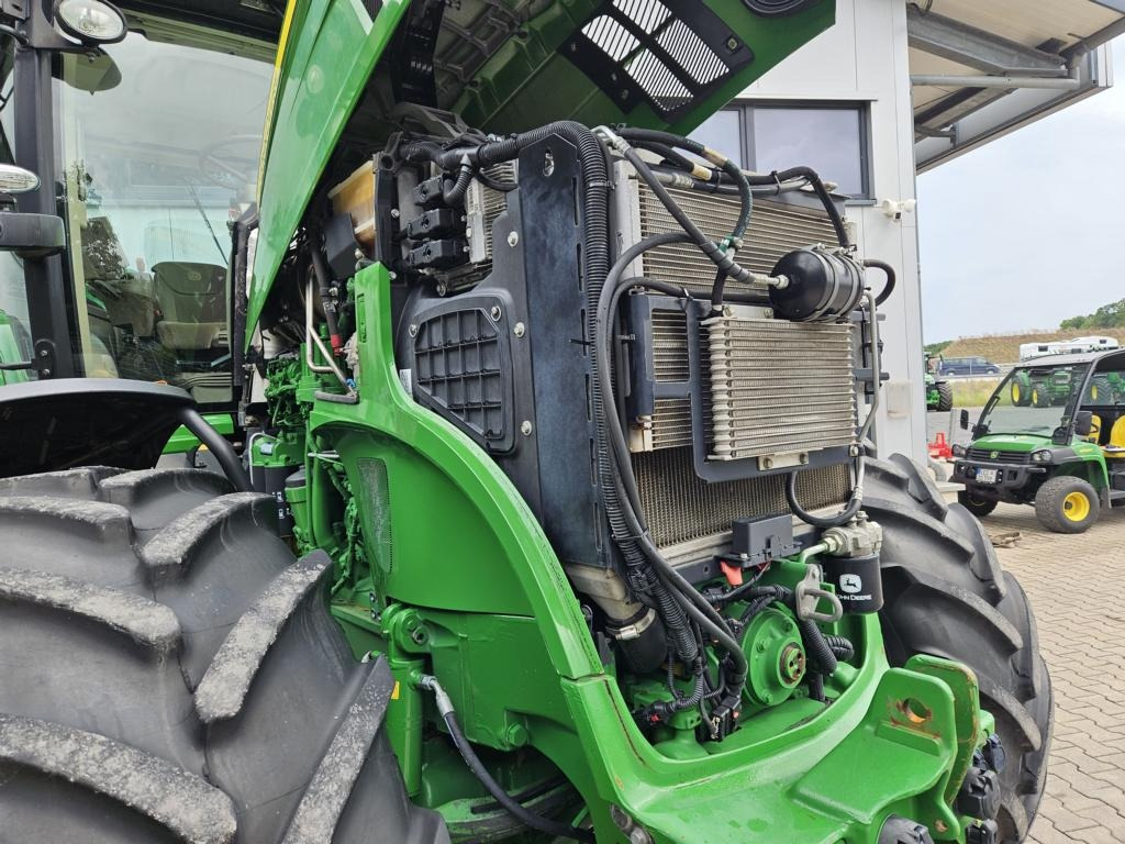 John Deere 7250R - Трактор: фото 3 John Deere 7250R - Трактор: фото 3