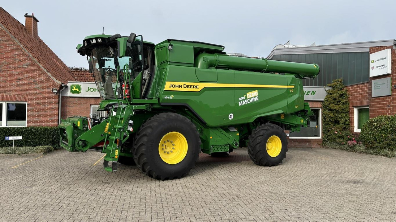 John Deere MÄHDRESCHER T5700 MY25 - Зерноуборочный комбайн: фото 1 John Deere MÄHDRESCHER T5700 MY25 - Зерноуборочный комбайн: фото 1