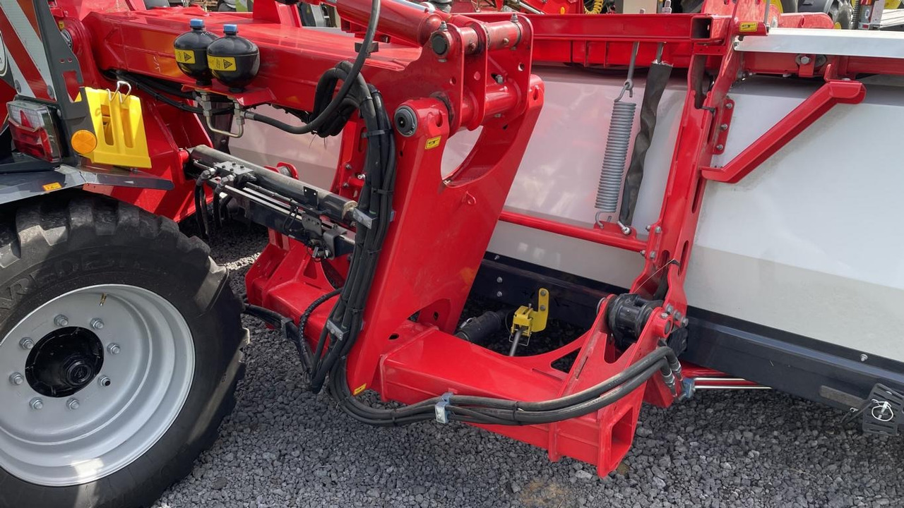 Pöttinger MERGENTO VT 9220 - Сеноворошилка: фото 4 Pöttinger MERGENTO VT 9220 - Сеноворошилка: фото 4