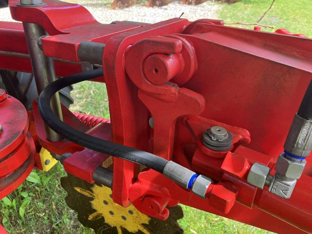 Pöttinger SERVO 35 S-5 PLUSNOVA - Плуг: фото 3 Pöttinger SERVO 35 S-5 PLUSNOVA - Плуг: фото 3