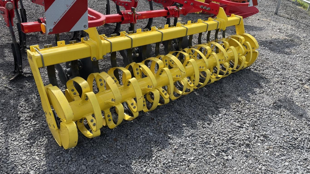 Pöttinger SYNKRO 3030 NOVA - Культиватор: фото 4 Pöttinger SYNKRO 3030 NOVA - Культиватор: фото 4