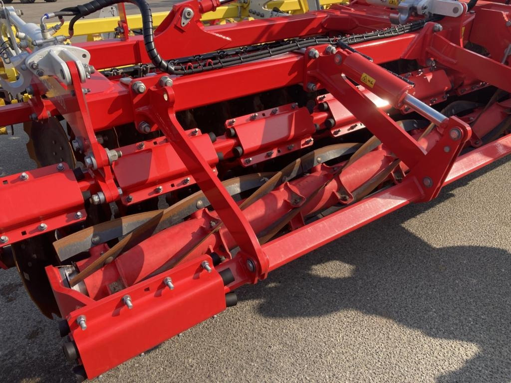 Pöttinger TERRADISC 6001 T - Дисковая борона: фото 5 Pöttinger TERRADISC 6001 T - Дисковая борона: фото 5