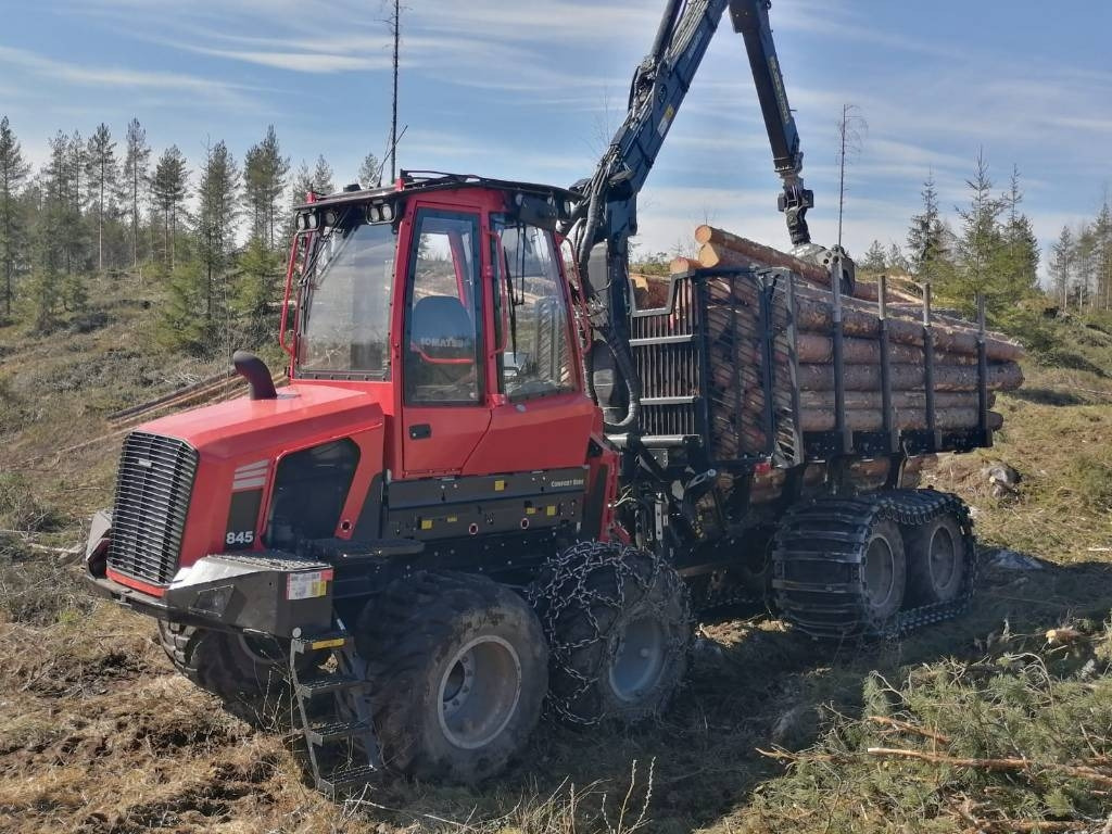 Komatsu 845 - Форвардер: фото 1 Komatsu 845 - Форвардер: фото 1