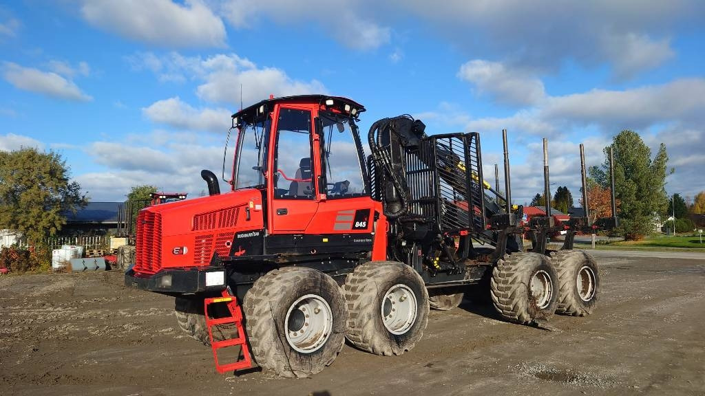 Komatsu 845 - Форвардер: фото 1 Komatsu 845 - Форвардер: фото 1