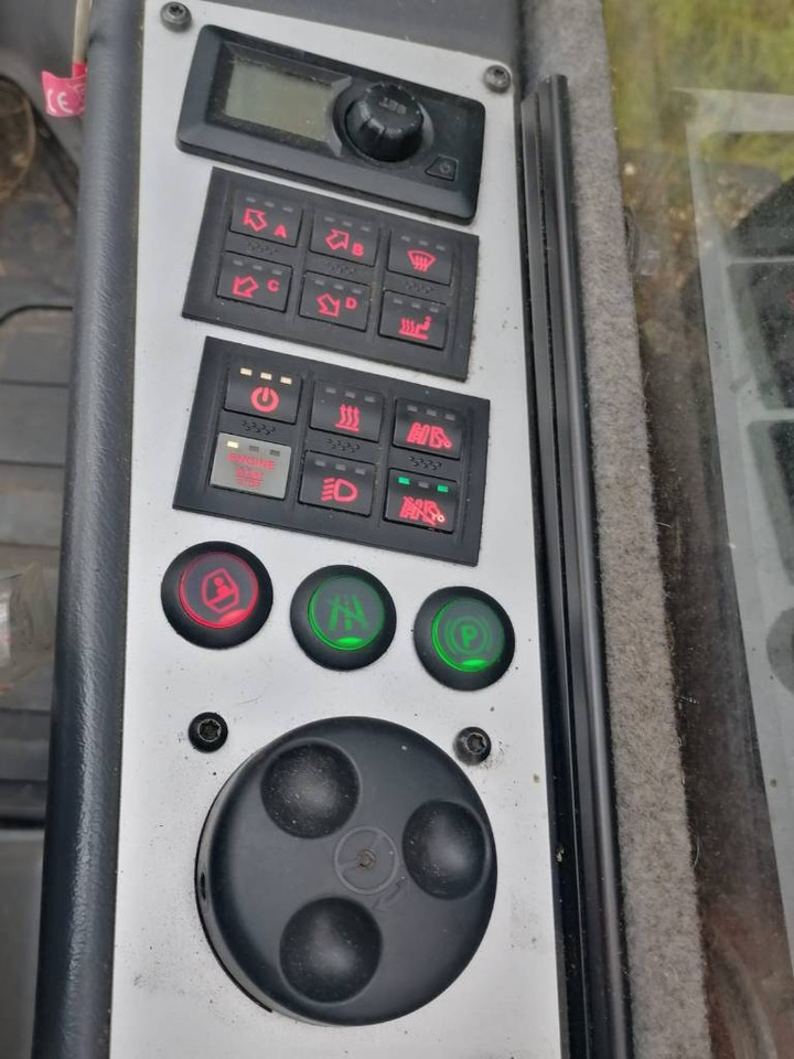 Komatsu 931 - Харвестер: фото 5 Komatsu 931 - Харвестер: фото 5