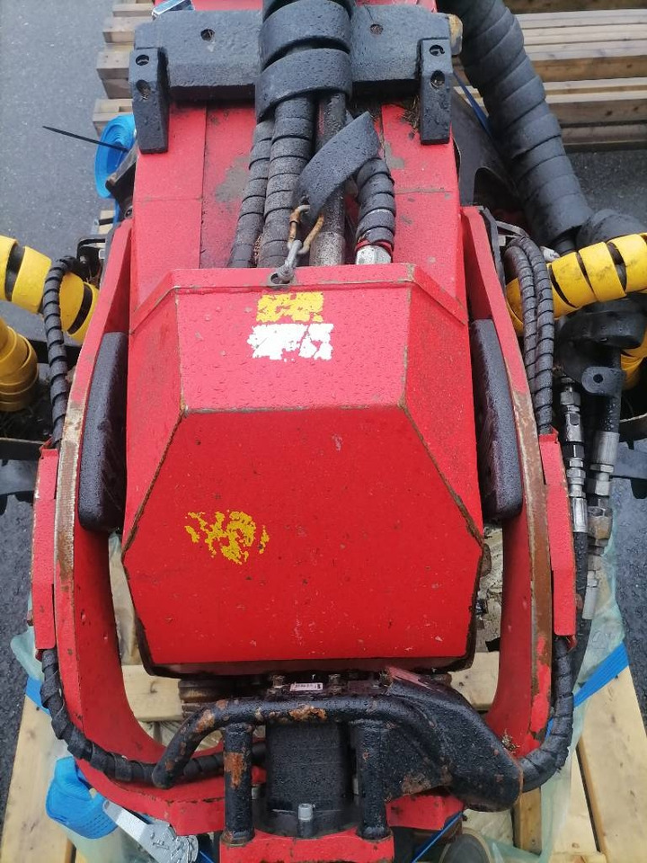 Komatsu C 124 - Харвестер: фото 5 Komatsu C 124 - Харвестер: фото 5