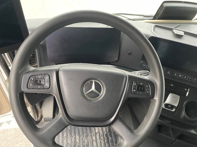 Mercedes-Benz Actros - Тягач: фото 5 Mercedes-Benz Actros - Тягач: фото 5