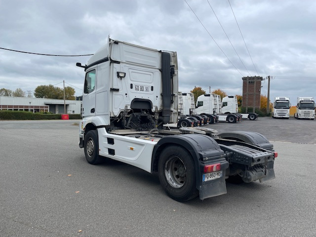 Mercedes-Benz Actros - Тягач: фото 4 Mercedes-Benz Actros - Тягач: фото 4
