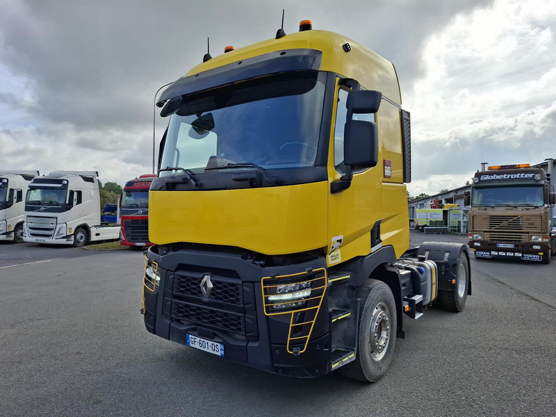 Renault C Cab 2.5 - Тягач: фото 1 Renault C Cab 2.5 - Тягач: фото 1