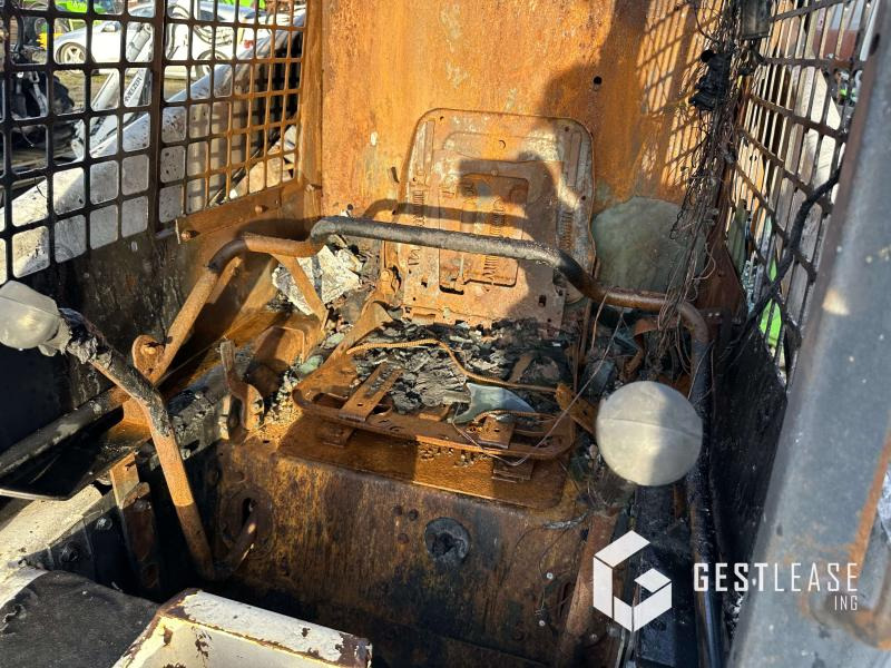 Bobcat 853 - Мини-погрузчик с бортовым поворотом: фото 5 Bobcat 853 - Мини-погрузчик с бортовым поворотом: фото 5