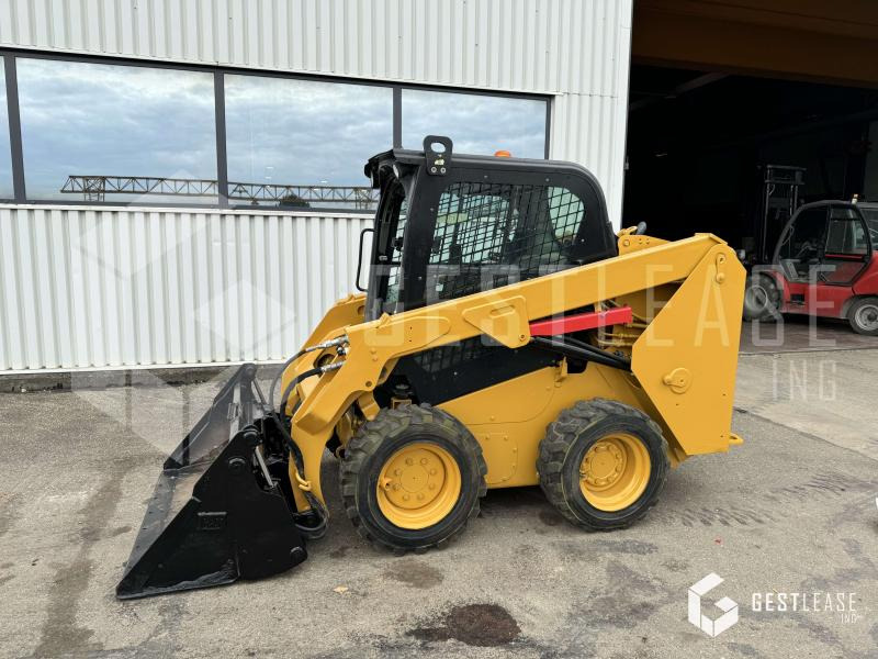 Caterpillar 236D - Мини-погрузчик с бортовым поворотом: фото 1 Caterpillar 236D - Мини-погрузчик с бортовым поворотом: фото 1