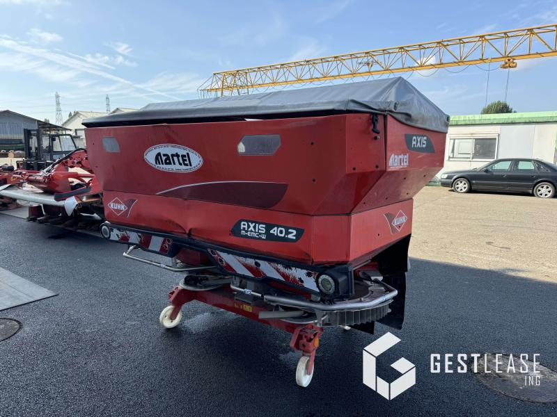 Kuhn AXIS 40.2 - Разбрасыватель удобрений: фото 4 Kuhn AXIS 40.2 - Разбрасыватель удобрений: фото 4
