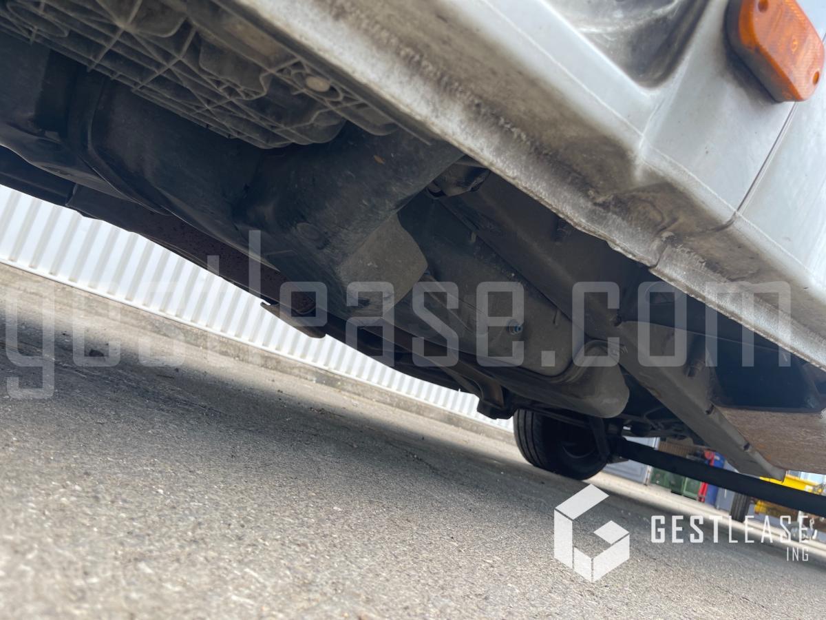 Грузовик с подъемником Renault MASTER 3 2.3 DCI 125 avec nacelle KLUBB: фото 12 Грузовик с подъемником Renault MASTER 3 2.3 DCI 125 avec nacelle KLUBB: фото 12