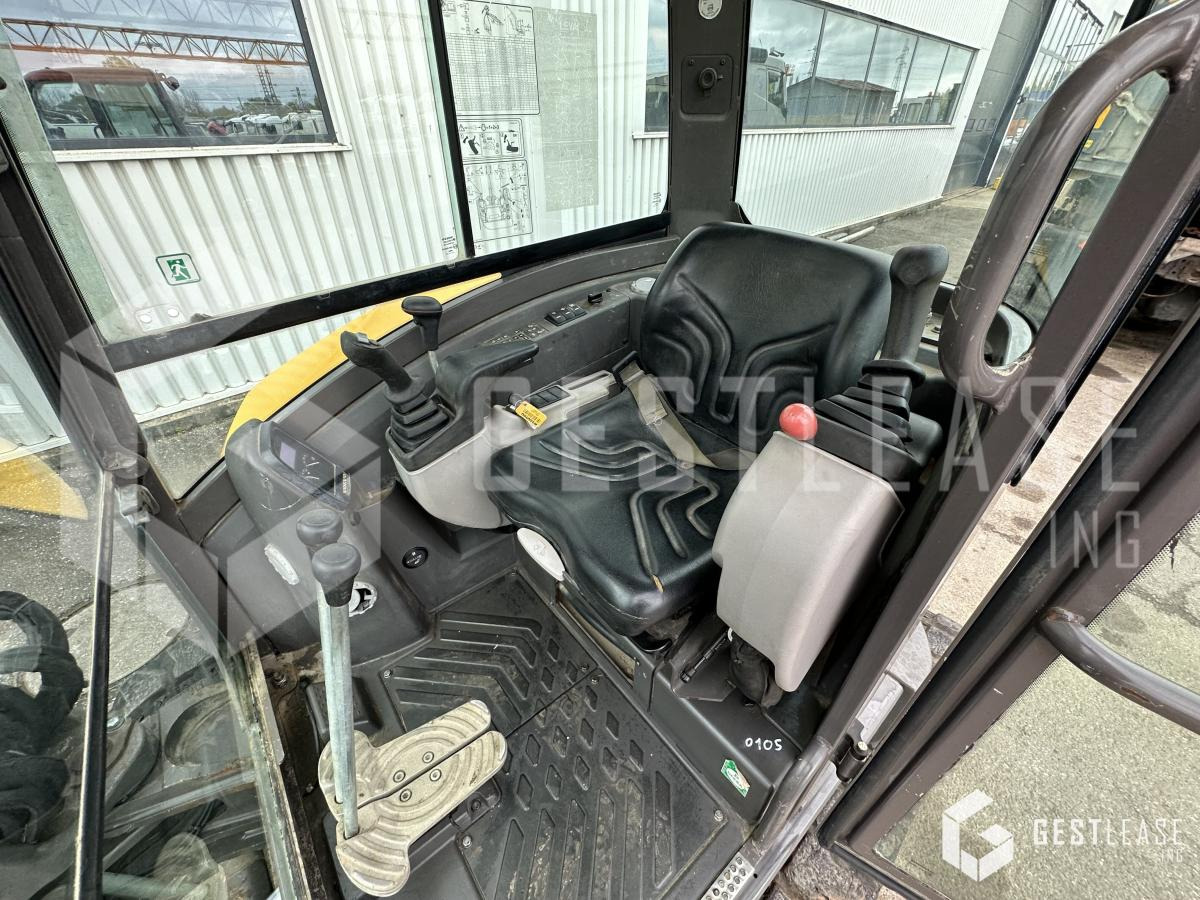 Мини-экскаватор Volvo ECR50D: фото 10