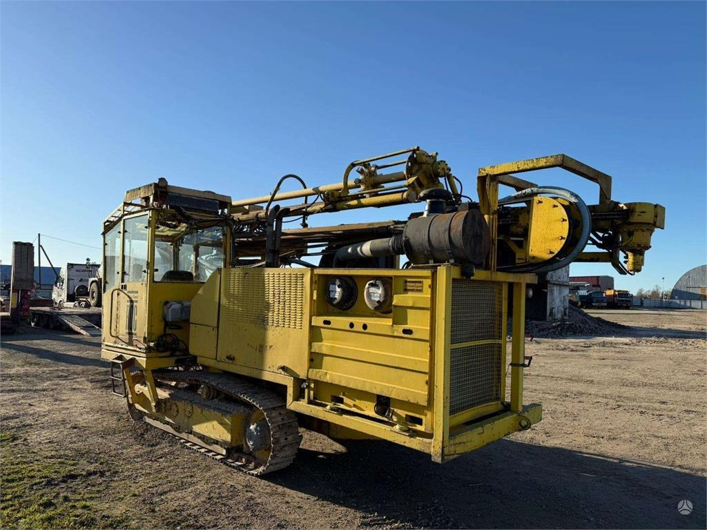 Atlas Copco ROC 860 HC , drill - Буровая машина: фото 2 Atlas Copco ROC 860 HC , drill - Буровая машина: фото 2