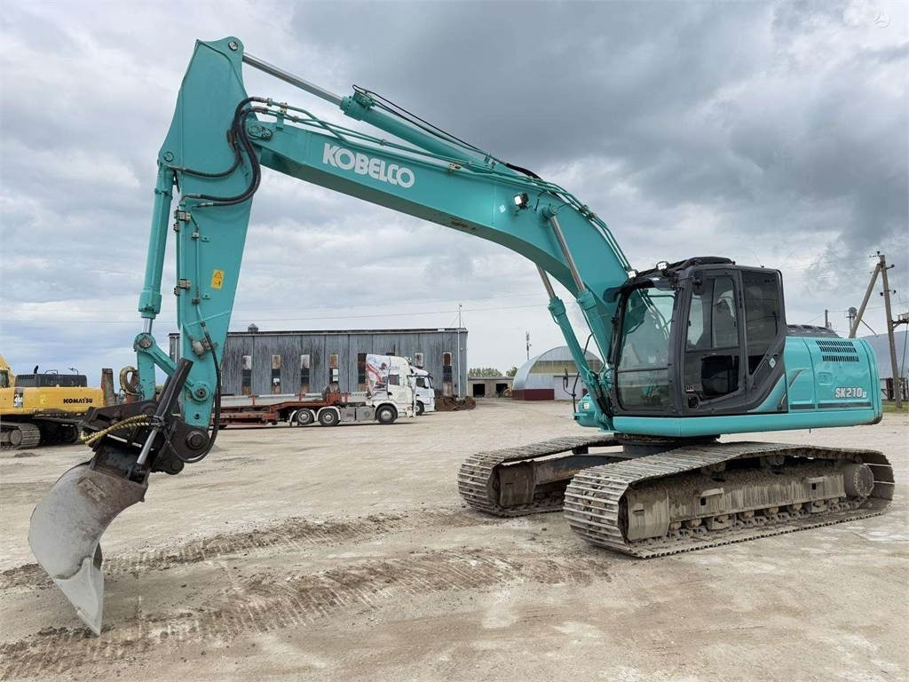 Kobelco SK 210 LC-9 - Гусеничный экскаватор: фото 1 Kobelco SK 210 LC-9 - Гусеничный экскаватор: фото 1