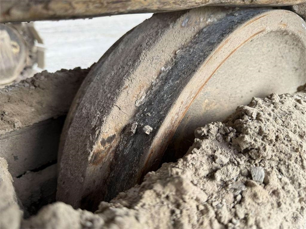 Гусеничный экскаватор Komatsu PC 210 LC-7 LONGREACH: фото 18