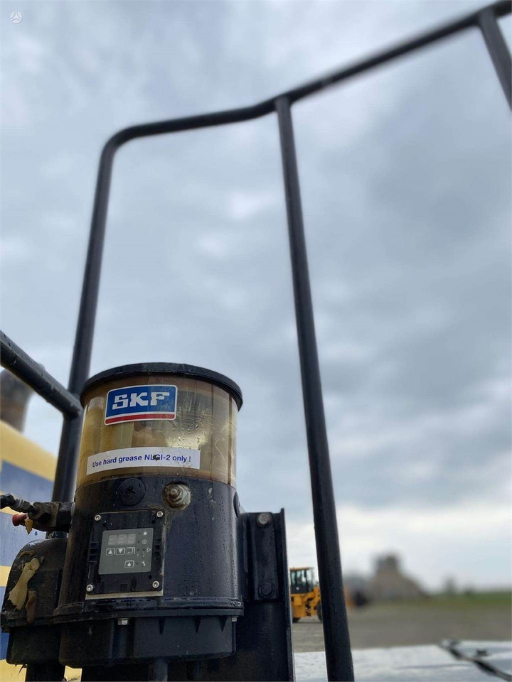 Колёсный погрузчик Komatsu WA 480-6: фото 22 Колёсный погрузчик Komatsu WA 480-6: фото 22