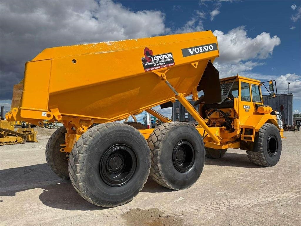 Volvo A25C - Сочленённый самосвал: фото 3 Volvo A25C - Сочленённый самосвал: фото 3