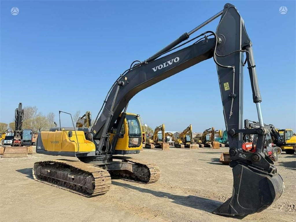 Гусеничный экскаватор Volvo EC 240 LC: фото 7