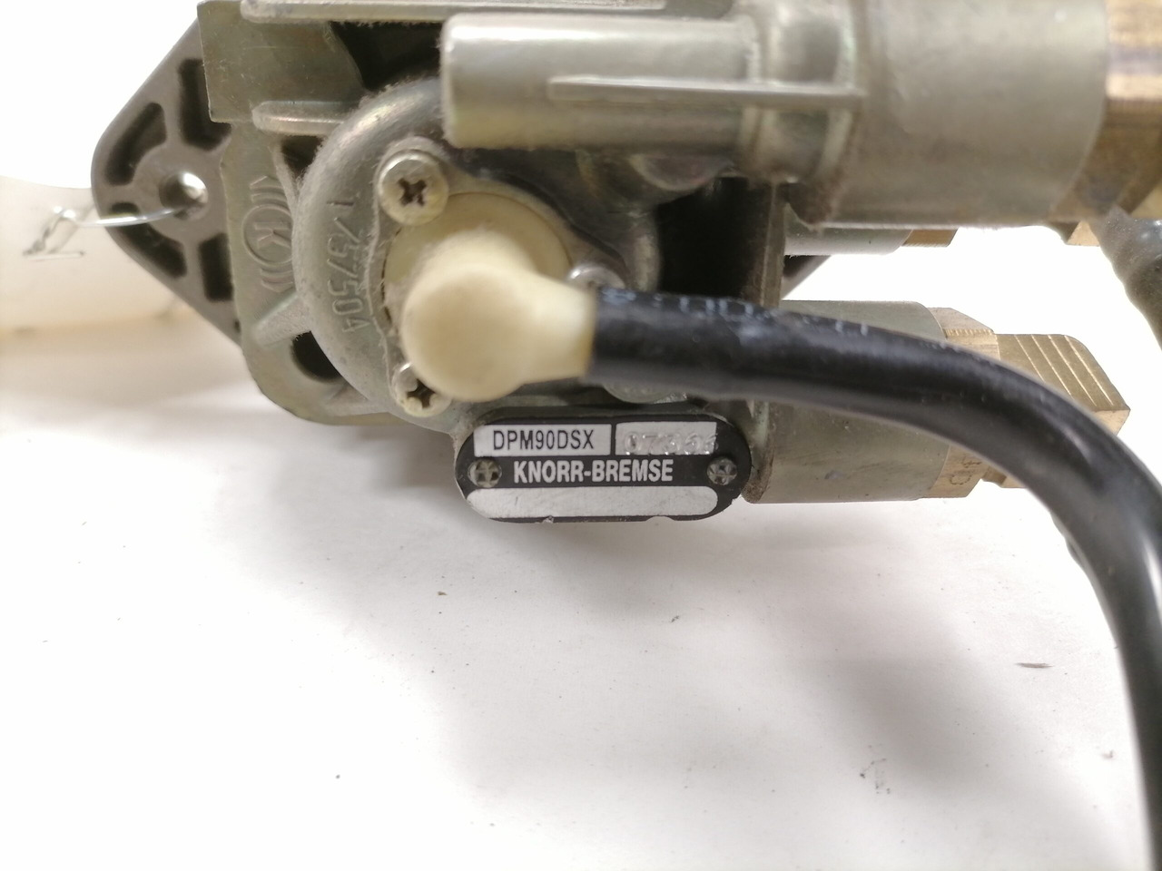 DAF Handbrake control lever 1734006 - Универсальная запчасть для Грузовиков: фото 2 DAF Handbrake control lever 1734006 - Универсальная запчасть для Грузовиков: фото 2