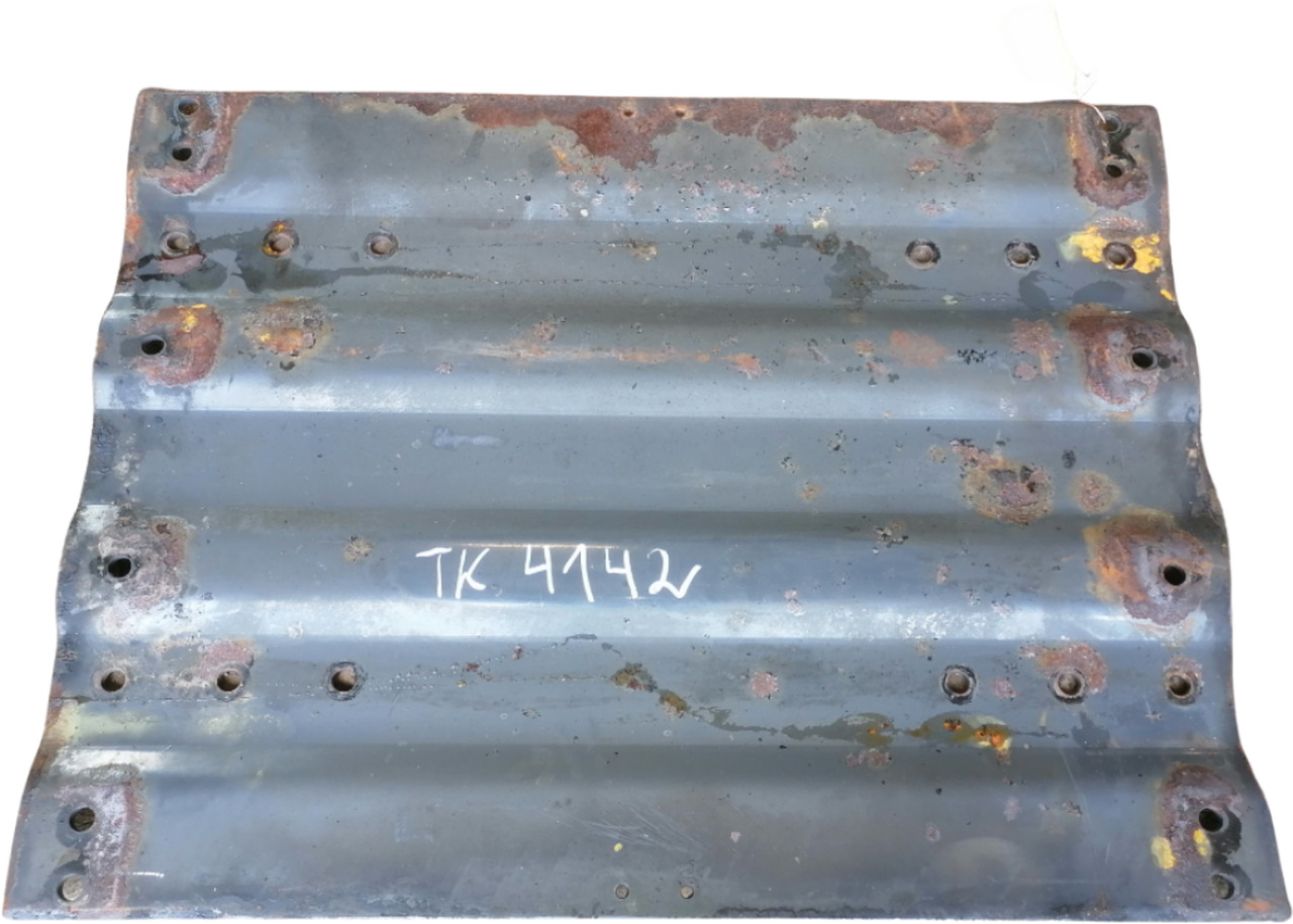 DAF Saddle plate 1377193 - Седло для Грузовиков: фото 1 DAF Saddle plate 1377193 - Седло для Грузовиков: фото 1