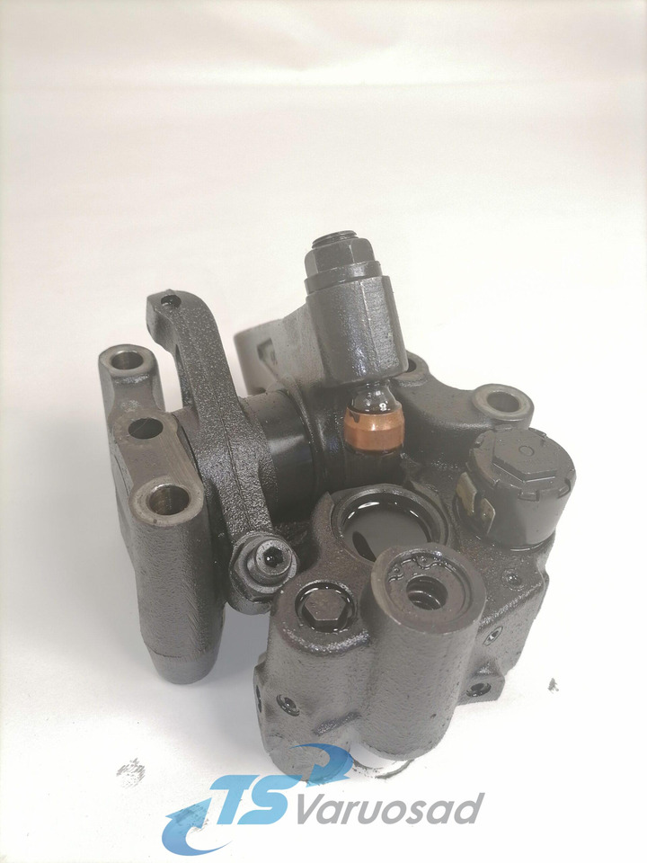 DAF Set of rockers with shaft 1732002 - Универсальная запчасть для Грузовиков: фото 1 DAF Set of rockers with shaft 1732002 - Универсальная запчасть для Грузовиков: фото 1