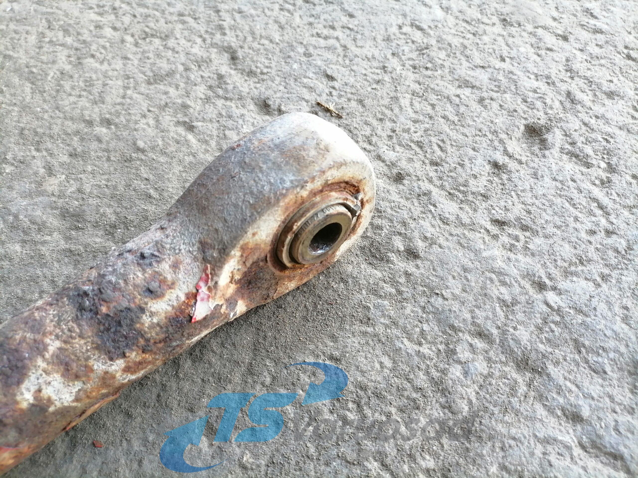 MAN Anti-roll bar 81437156074 - Стабилизатор поперечной устойчивости для Грузовиков: фото 2 MAN Anti-roll bar 81437156074 - Стабилизатор поперечной устойчивости для Грузовиков: фото 2