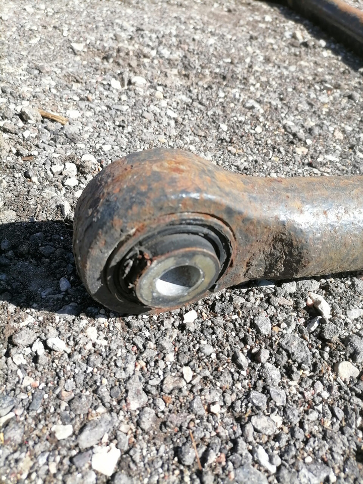 MAN Anti-roll bar 81437156116 - Стабилизатор поперечной устойчивости для Грузовиков: фото 3 MAN Anti-roll bar 81437156116 - Стабилизатор поперечной устойчивости для Грузовиков: фото 3