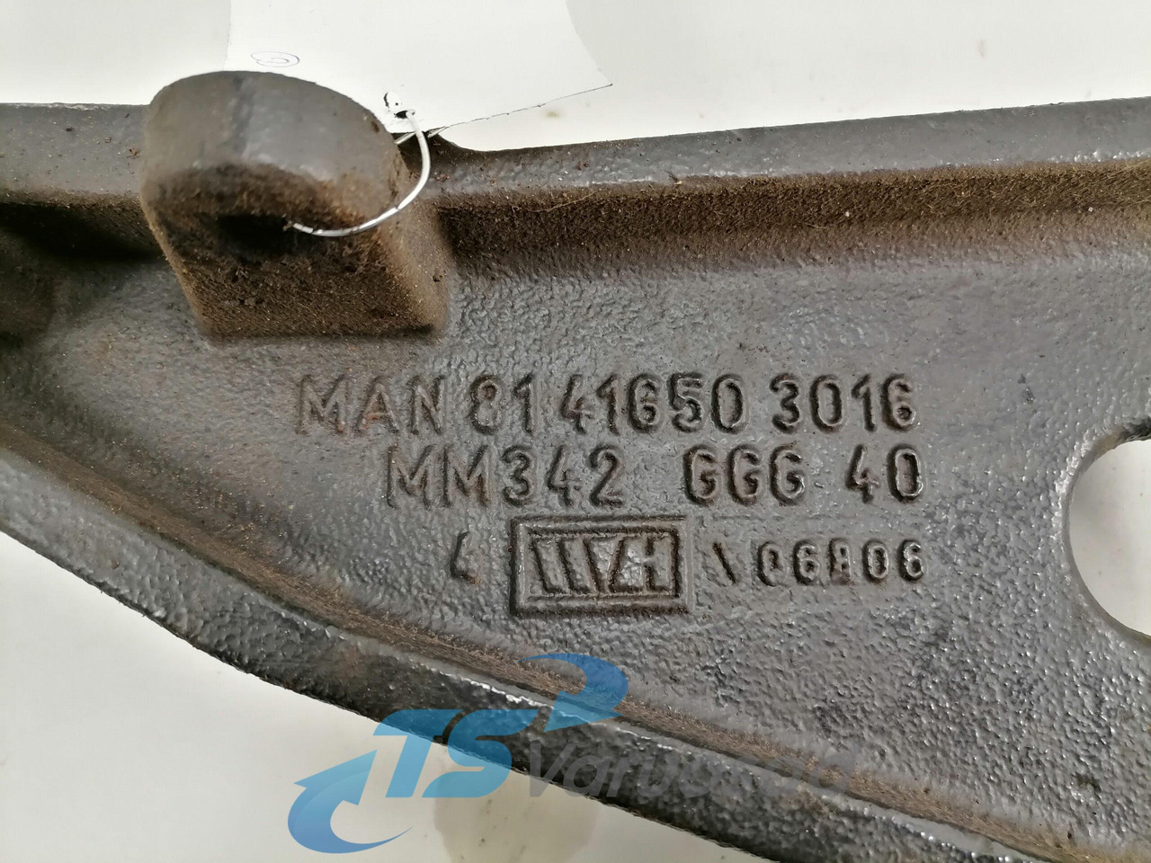 MAN Bummmmper bracket 81416503016 - Бампер для Грузовиков: фото 3 MAN Bummmmper bracket 81416503016 - Бампер для Грузовиков: фото 3