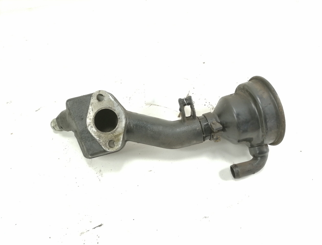 MAN Crankcase Ventilation Pipe 51018023047 - Картер для Грузовиков: фото 4 MAN Crankcase Ventilation Pipe 51018023047 - Картер для Грузовиков: фото 4