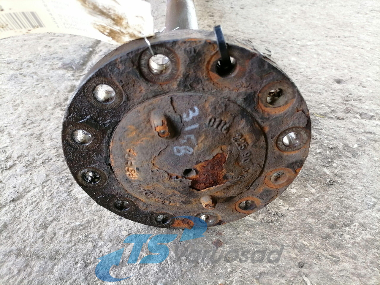 MAN Drive shaft 81355020136 - Приводный вал для Грузовиков: фото 3 MAN Drive shaft 81355020136 - Приводный вал для Грузовиков: фото 3