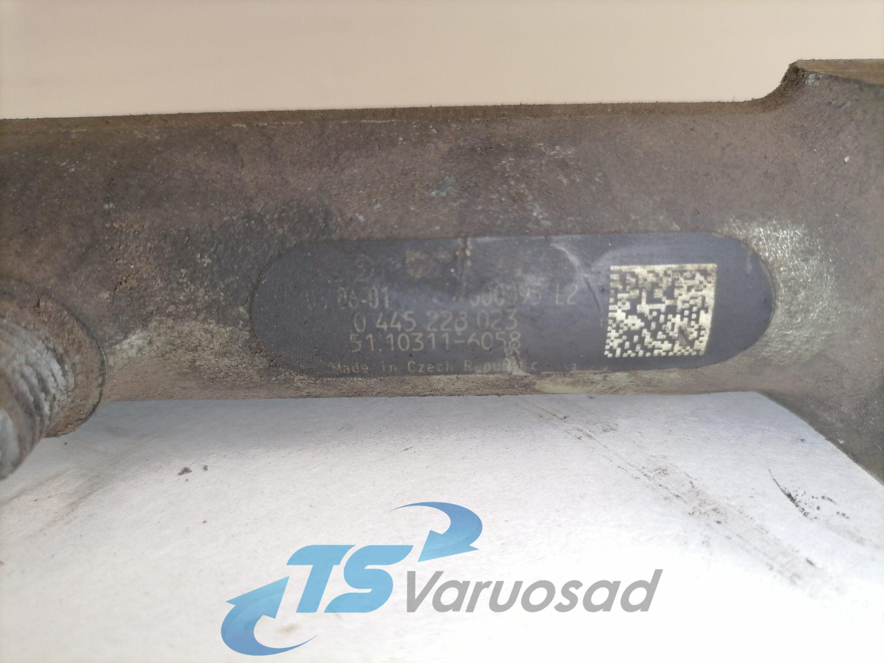 MAN Fuel collector 51103116058 - Подготовка топлива для Грузовиков: фото 2 MAN Fuel collector 51103116058 - Подготовка топлива для Грузовиков: фото 2