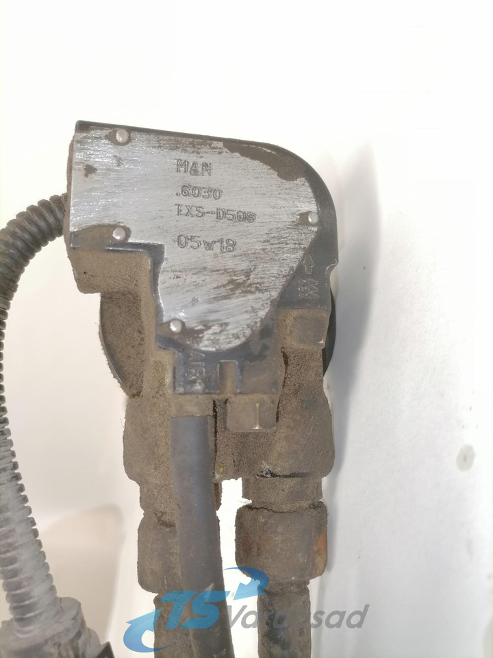 MAN Fuel pick up 81272036030 - Подготовка топлива для Грузовиков: фото 3 MAN Fuel pick up 81272036030 - Подготовка топлива для Грузовиков: фото 3