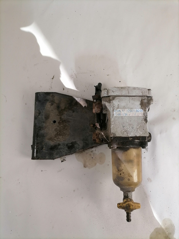 MAN Fuel separator 81125016044 - Топливный фильтр для Грузовиков: фото 2 MAN Fuel separator 81125016044 - Топливный фильтр для Грузовиков: фото 2